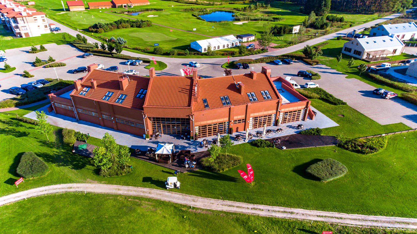 Sobienie Królewskie Golf & Country Club