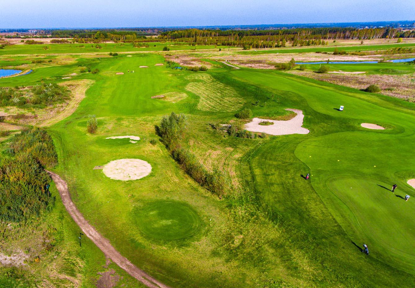 Sobienie Krlewskie Golf & Country Club