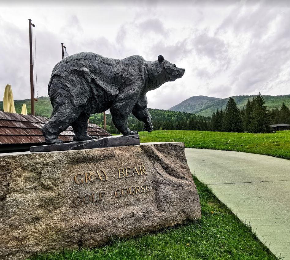Golf Course Gray Bear Tale