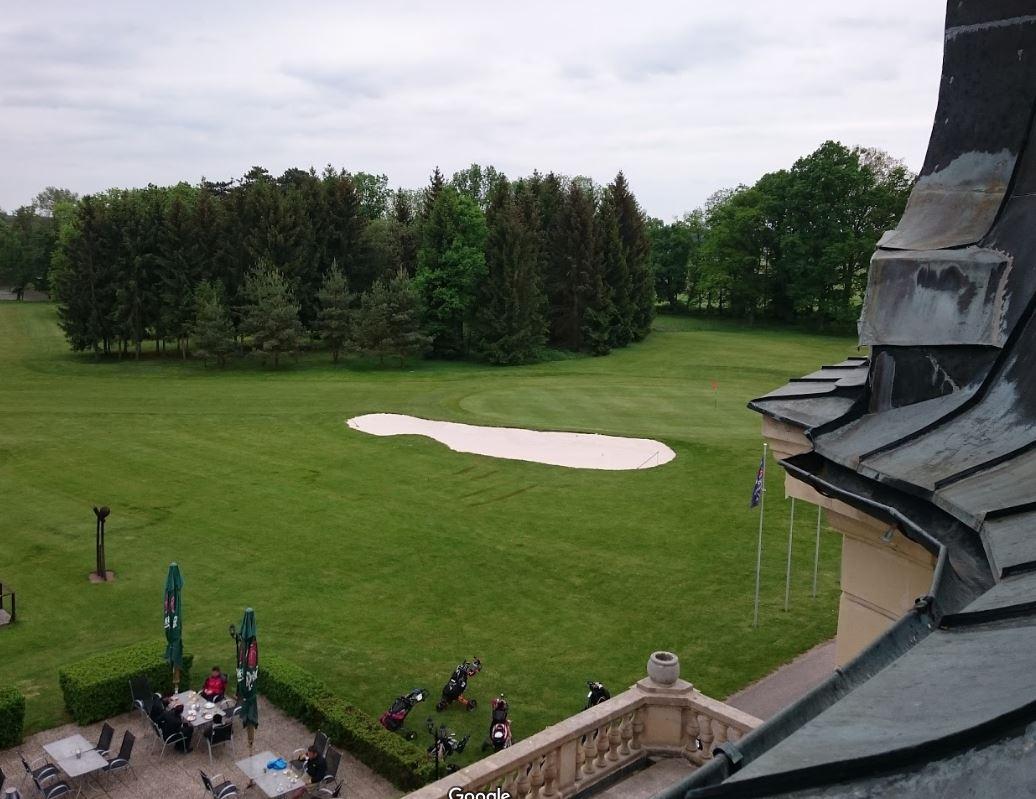Queen`s Park Golf Club Mytves