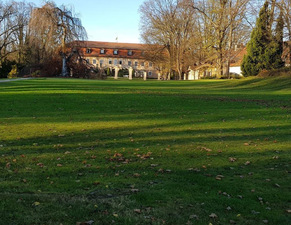 Ringhoffer Golf Club